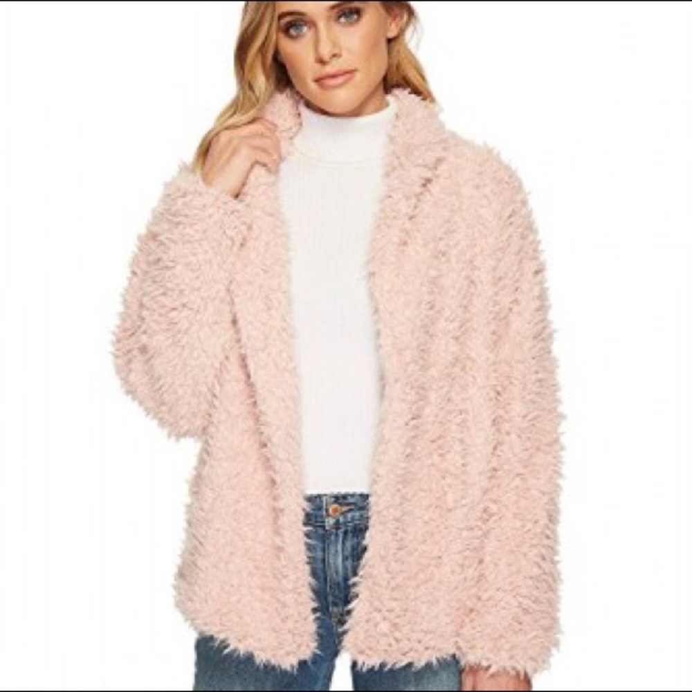 Romeo + Juliet Couture Faux Fur Jacket WHITE! - Picture 1 of 7